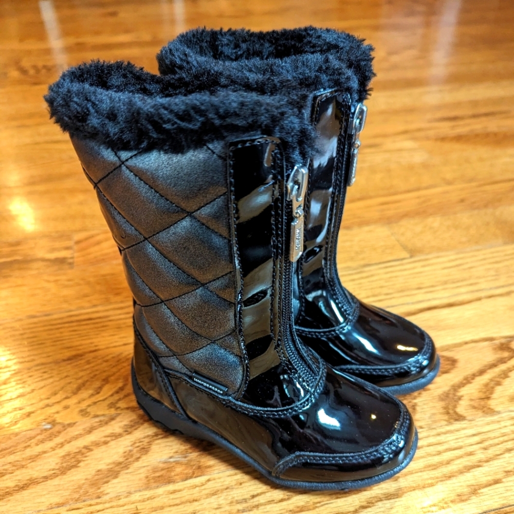 Brand New (with tags + box) Khombu Lynny Toddler Girl Waterproof Winter Boots